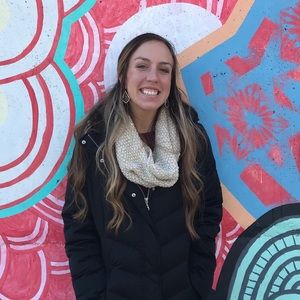 Meet your Posher, Gabrielle